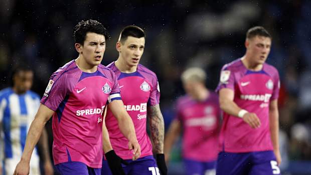 Sunderland dejected after conceding set-piece goal